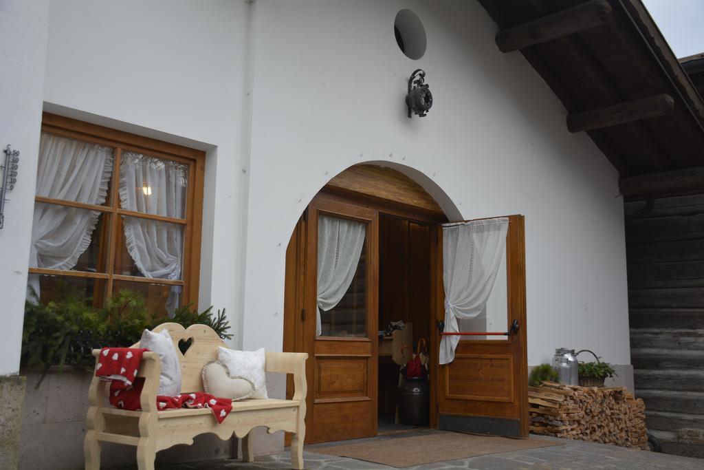 Locanda Pensione Maria Vigo di Fassa Exteriör bild