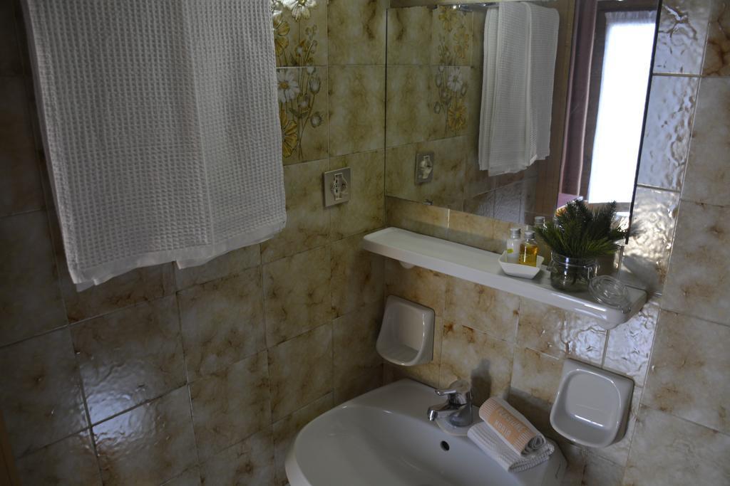 Locanda Pensione Maria Vigo di Fassa Rum bild